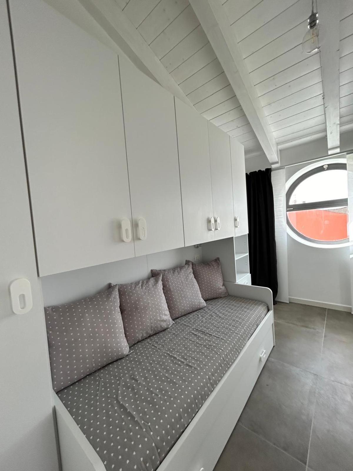 Family House Apartment Porto Torres Luaran gambar